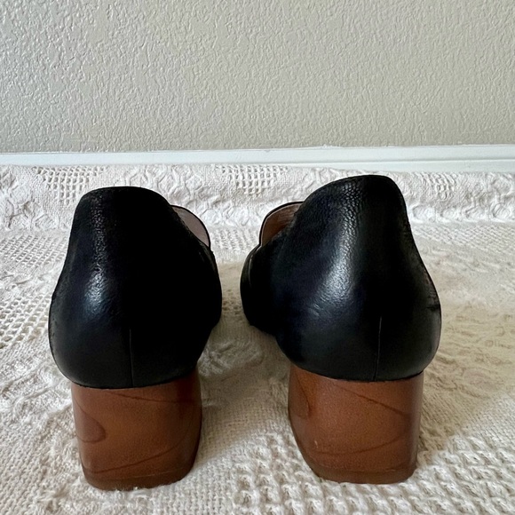 Dansko Preston Burnished Nubuck Black Loafer Wood Block Heel Size 7 Workwear - Picture 4 of 12